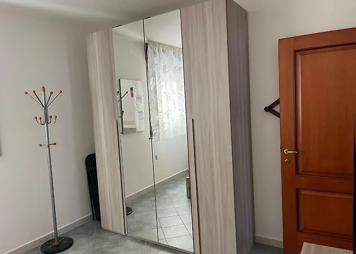 Lungotemo Apartment *